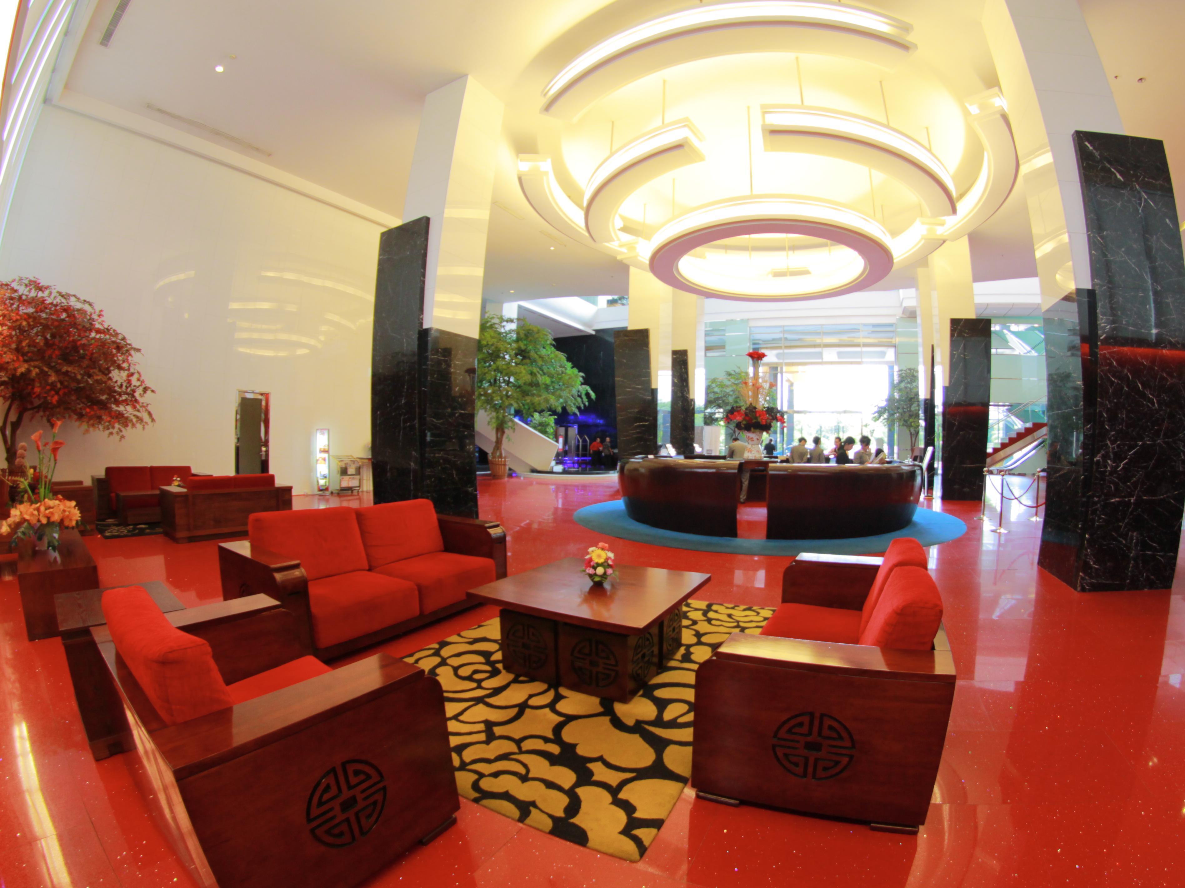 Merlynn Park Hotel Jakarta Exterior photo