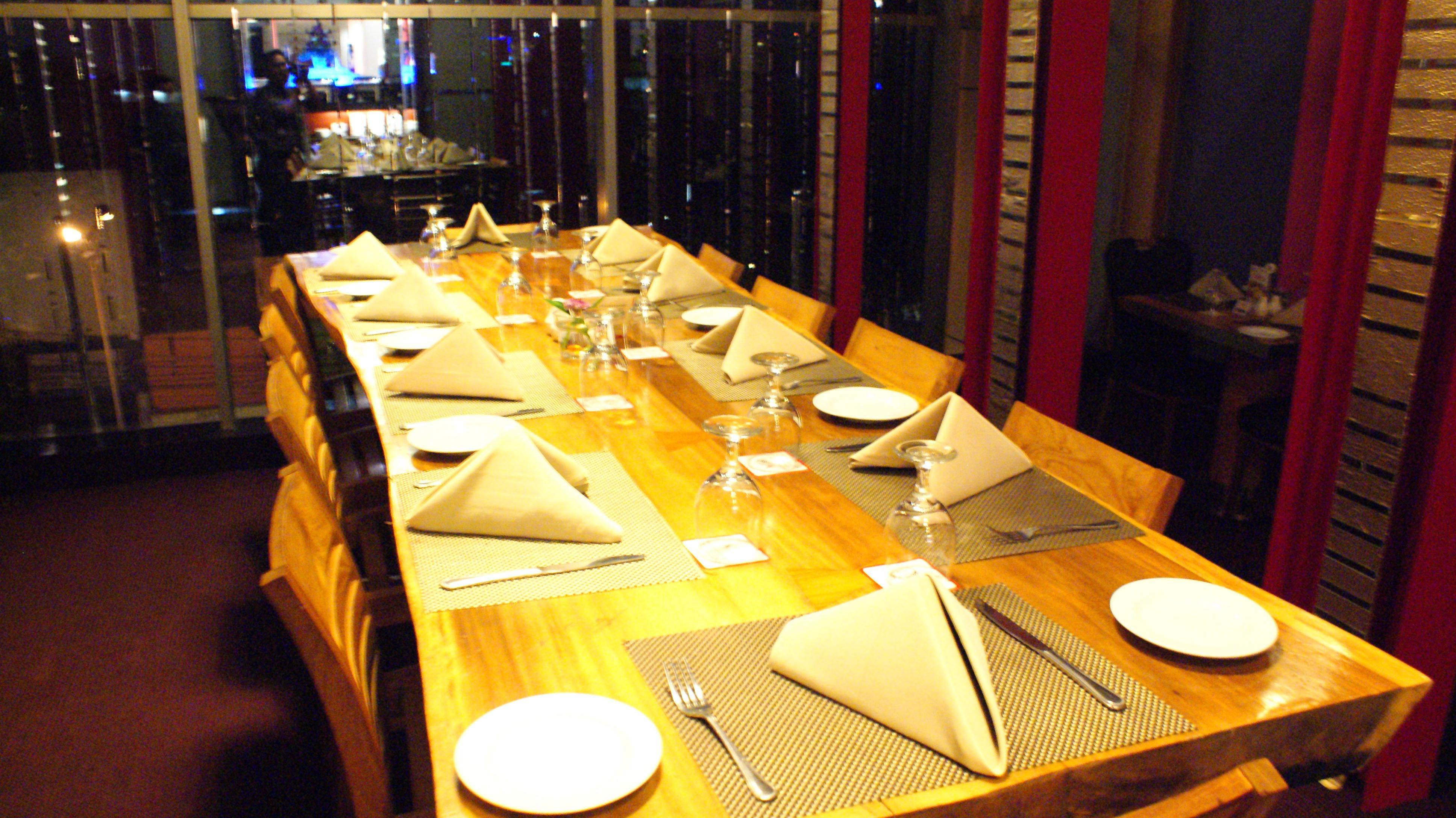 Merlynn Park Hotel Jakarta Exterior photo